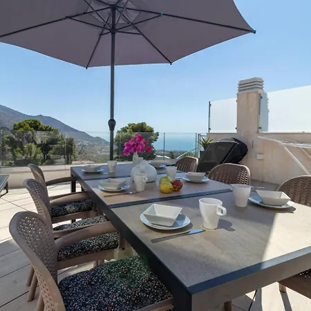 Seaview 3-bed Flat With 2 Terraces Pueblo Mijas